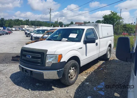 2014 Ford F-150 Xl z USA, uszkodzony, nr VIN 1FTMF1CM8EKE45375
